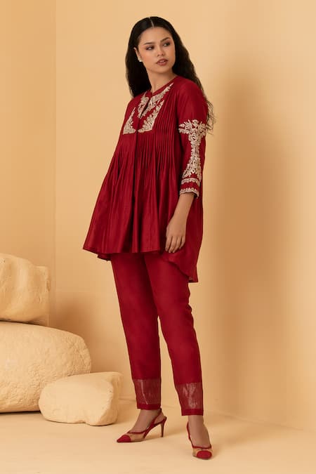 Divi By Sonal Khandelwal_Red Chanderi Zari, Sequins, Pearls, Beads Mandarin Embroidered Top And Pant Set _Online_at_Aza_Fashions