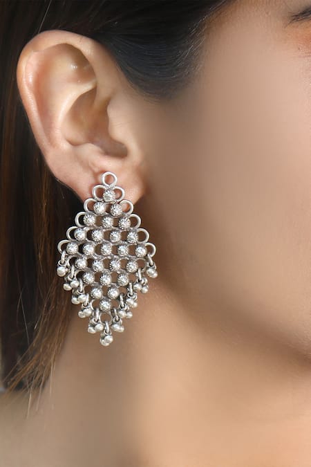 Noor Antique Ghunghroo Earrings 