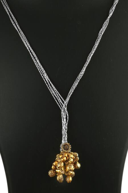Noor_Silver Plated Floral Design Pendant Chain Necklace_Online_at_Aza_Fashions