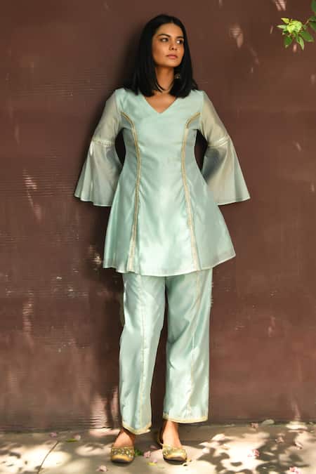 Shop NUHH Green Georgette, Chanderi, Organza Gota Patti, Embellished Kurta Pant Set at Aza Fashions Shop_NUHH_Green Georgette, Chanderi, Organza Gota Patti, Embellished Kurta Pant Set _at_Aza_Fashions