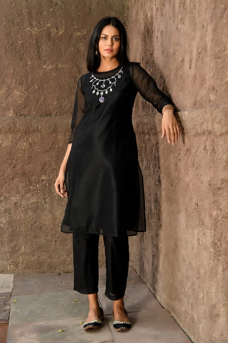 Buy Nuhh Black Chanderi Stones, Embroidery, Sequins Round Neck Thread And Kurta Set Online at Aza Fashions Buy_Nuhh_Black Chanderi Stones, Embroidery, Sequins Round Neck Thread And Kurta Set _Online_at_Aza_Fashions
