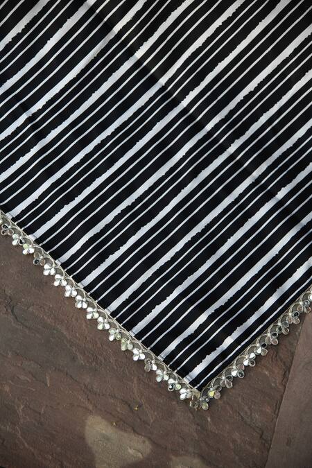 Nuhh Black Chanderi Stones, Embroidery, Sequins Round Neck Thread And Kurta Set at Aza Fashions Nuhh_Black Chanderi Stones, Embroidery, Sequins Round Neck Thread And Kurta Set _at_Aza_Fashions