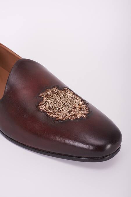 Buy_Bubber Couture_Brown Zardozi Embroidered Mojdi _Online_at_Aza_Fashions