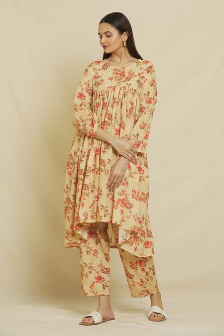 Buy_Naintara Bajaj_Brown Cotton, Muslin Round Neck Floral Print Kaftan Kurta And Pant Set _Online_at_Aza_Fashions