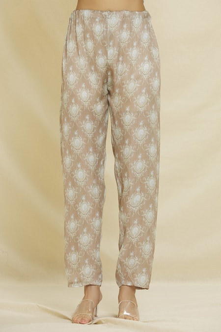 Naintara Bajaj Brown Modal Round Neck Elizabeth Abstract Print Kurta And Pant Set at Aza Fashions Naintara Bajaj_Brown Modal Round Neck Elizabeth Abstract Print Kurta And Pant Set _at_Aza_Fashions