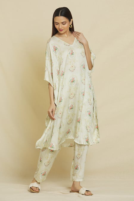 Samyukta Singhania Catherine Abstract Print Kaftan & Pant Set 