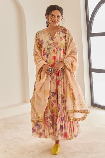 Buy_House Of Pink_Peach Chanderi, Organza Embroidery, Lace Split V-neck Floral Print Anarkali Set _Online_at_Aza_Fashions