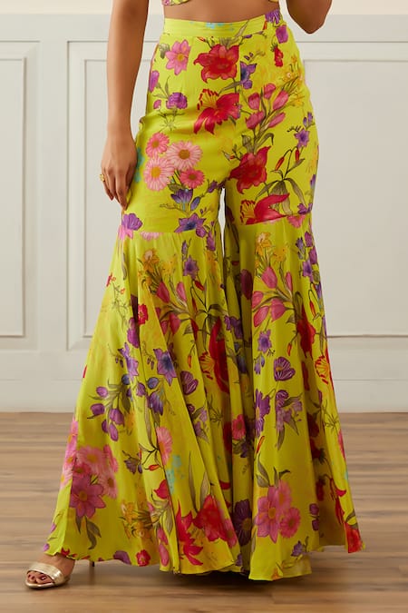 House Of Pink Green Crepe Embroidery V-neck Floret Print Cape Sharara Set at Aza Fashions House Of Pink_Green Crepe Embroidery V-neck Floret Print Cape Sharara Set _at_Aza_Fashions