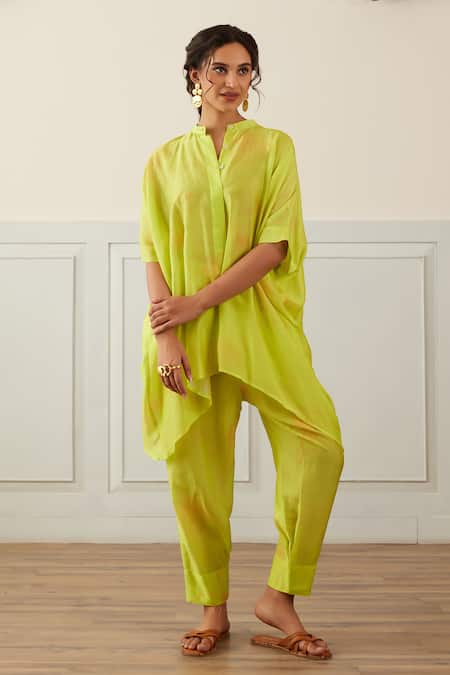 Buy_House Of Pink_Green Cotton, Silk Embroidery Floral Print Kaftan Shirt And Pant Co-ord Set _Online_at_Aza_Fashions