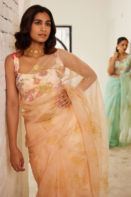 House Of Pink Peach Silk, Organza Embroidery Round Neck Floral Hand Saree With Blouse Online at Aza Fashions House Of Pink_Peach Silk, Organza Embroidery Round Neck Floral Hand Saree With Blouse _Online_at_Aza_Fashions
