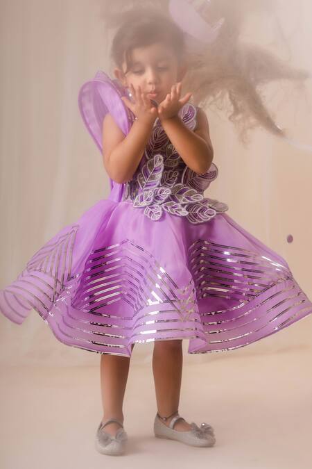 Buy_Toplove_Purple Organza, Kota Doria, 3d Leaf Embellished Dress With Hair Accessory _Online_at_Aza_Fashions