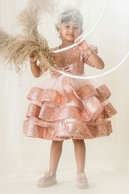 Buy Toplove Gold Net, Kota Doria, Taffeta Sequins, Pearls Bow Layered Dress With Hair Band Online at Aza Fashions Buy_Toplove_Gold Net, Kota Doria, Taffeta Sequins, Pearls Bow Layered Dress With Hair Band _Online_at_Aza_Fashions