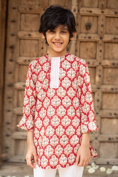 Plumcheeks_Red Cotton Print Floral Butti Hand Block Kurta With Pant_Online_at_Aza_Fashions