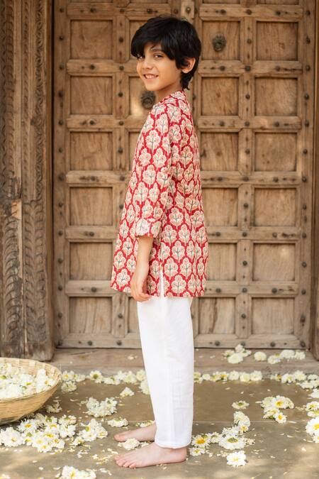 Buy_Plumcheeks_Red Cotton Print Floral Butti Hand Block Kurta With Pant_Online_at_Aza_Fashions