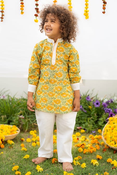 PlumCheeks Sunshine Floral Print Kurta With Pant 