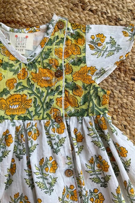 Plumcheeks Yellow Cotton Hand Block Print Floral Marigold Kurta Bloomers Jamna Set Online at Aza Fashions Plumcheeks_Yellow Cotton Hand Block Print Floral Marigold Kurta Bloomers Jamna Set_Online_at_Aza_Fashions