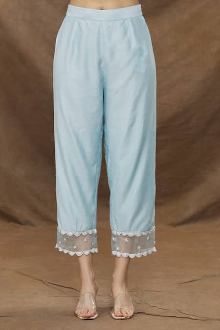 Kanj By Priyanka A Sakhuja_Blue Silk Chanderi Embroidery Thread Work Round Notched Kurta Pant Set _at_Aza_Fashions