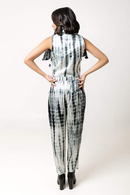 Shop KA-Sha Black Silk V-neck Bharat Tie Dye Waistcoat at Aza Fashions Shop_KA-Sha_Black Silk V-neck Bharat Tie Dye Waistcoat _at_Aza_Fashions
