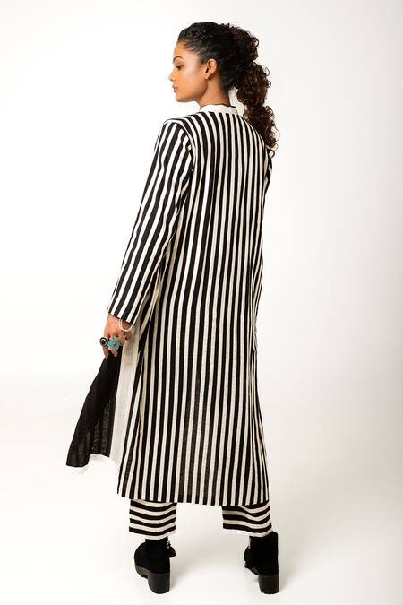 Shop_KA-Sha_Black Cotton Applique Open Neck Kirti Embroidered Jacket _Online_at_Aza_Fashions