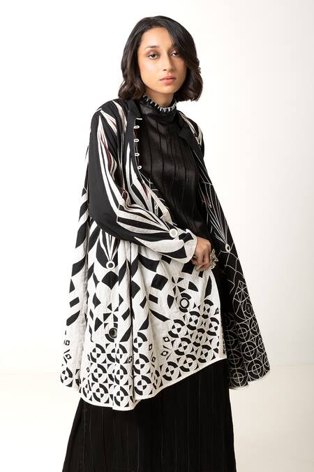 Buy KA-Sha Black Cotton Embroidered Applique Front Open Panda Reversible Overlay Online at Aza Fashions Buy_KA-Sha_Black Cotton Embroidered Applique Front Open Panda Reversible Overlay _Online_at_Aza_Fashions