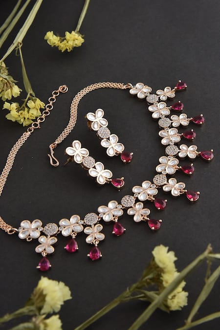 Swabhimann_Red Diamonds, Stones Floral Uncut Polki Work Necklace Set _Online_at_Aza_Fashions