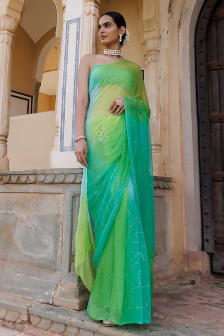 Buy_Geroo Jaipur_Green Chiffon, Crepe Shaded Embroidered Saree With Unstitched Blouse Fabric _Online_at_Aza_Fashions