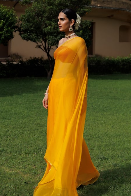 Geroo Jaipur Yellow Chiffon, Jacquard Zari Border Saree With Unstitched Blouse Fabric Online at Aza Fashions Geroo Jaipur_Yellow Chiffon, Jacquard Zari Border Saree With Unstitched Blouse Fabric _Online_at_Aza_Fashions