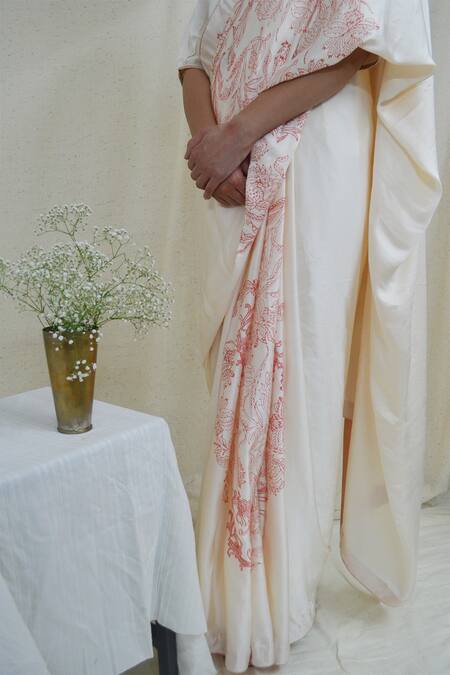 Ahmev Ivory Modal, Silk Embroidery Intricate Floral Hand Block Print Saree at Aza Fashions Ahmev_Ivory Modal, Silk Embroidery Intricate Floral Hand Block Print Saree _at_Aza_Fashions