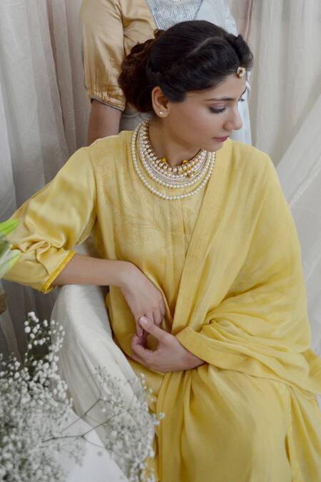 Ahmev Yellow Modal, Silk Embroidery Round Neck Regal Floral Print Kurta Set Online at Aza Fashions Ahmev_Yellow Modal, Silk Embroidery Round Neck Regal Floral Print Kurta Set _Online_at_Aza_Fashions