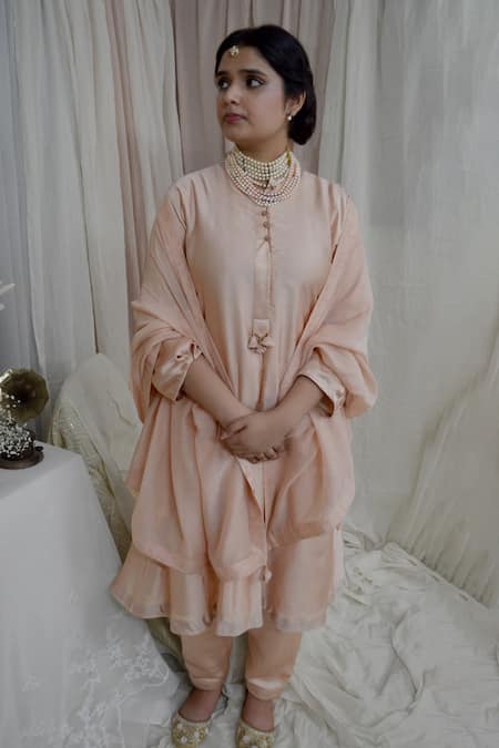 Buy Ahmev Peach Modal, Silk Bandeau Neck Classy Hand Block Printed Kurta Set Online at Aza Fashions Buy_Ahmev_Peach Modal, Silk Bandeau Neck Classy Hand Block Printed Kurta Set _Online_at_Aza_Fashions