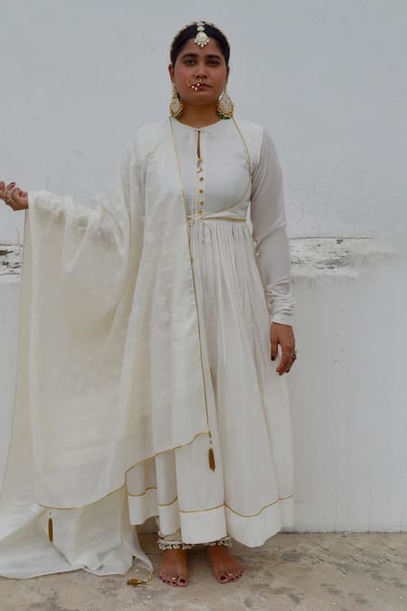 Ahmev Ivory Chanderi Lace, Beads Keyhole Neck Embellished Anarkali Set 