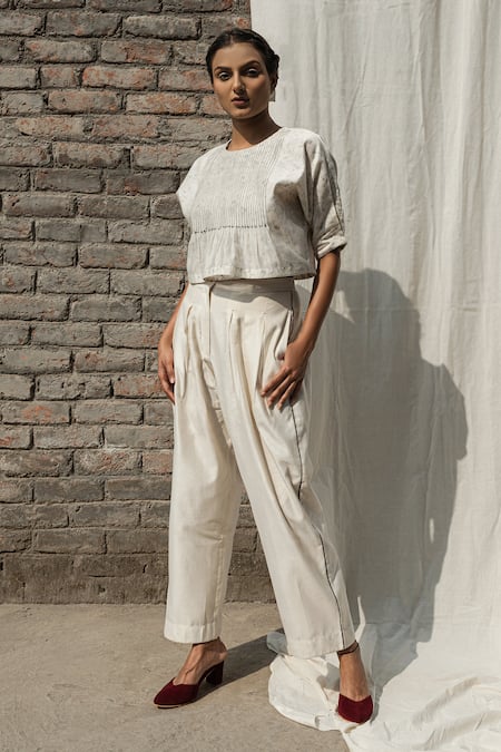 Ahmev Ivory Chanderi Embroidery Round Neck Olearia Floral Print Blouse 