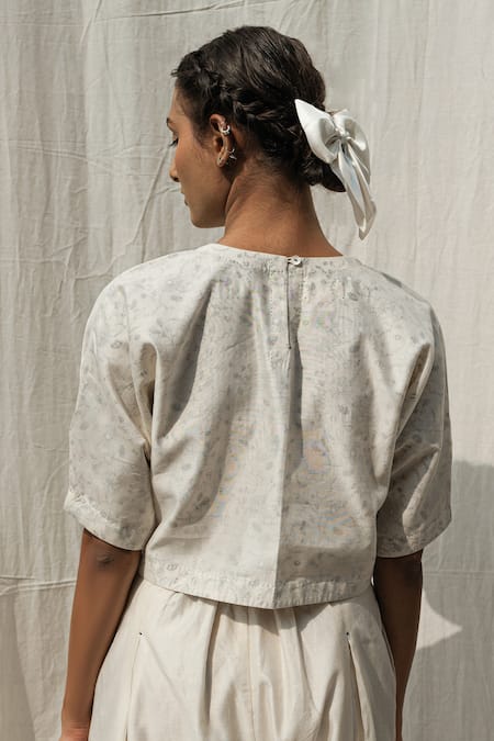 Shop Ahmev Ivory Chanderi Embroidery Round Neck Olearia Floral Print Blouse at Aza Fashions Shop_Ahmev_Ivory Chanderi Embroidery Round Neck Olearia Floral Print Blouse _at_Aza_Fashions