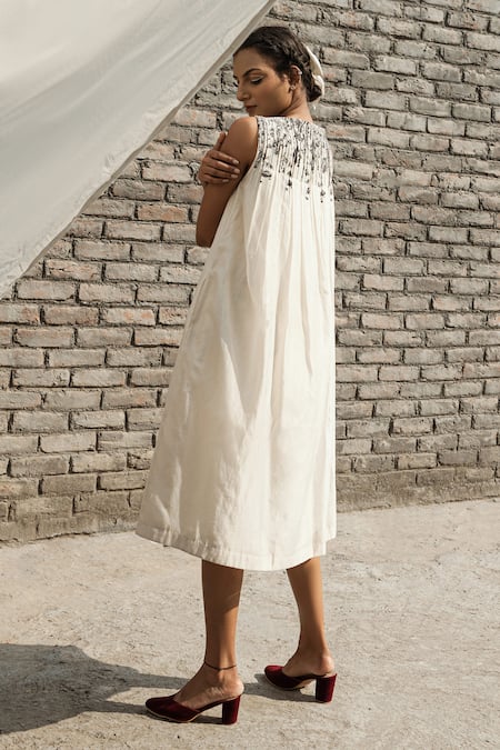 Shop_Ahmev_Ivory Chanderi Embroidery Boat Neck Belladonna Dress _at_Aza_Fashions
