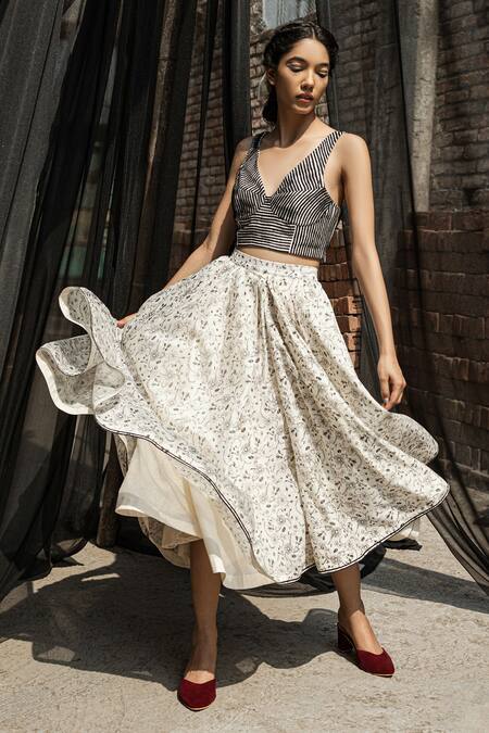 Buy_Ahmev_Ivory Chanderi Alyssa Printed Skirt _Online_at_Aza_Fashions
