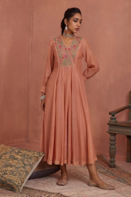 Kritika Dawar Yoke Embroidered Chanderi Tunic With Slip 