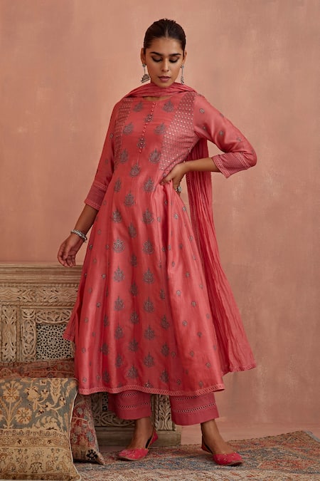 Kritika Dawar Coral Chanderi, Cotton Embroidery Round Neck A-line Kurta Pant Set at Aza Fashions Kritika Dawar_Coral Chanderi, Cotton Embroidery Round Neck A-line Kurta Pant Set _at_Aza_Fashions