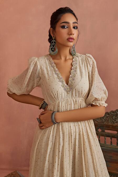 Shop_Kritika Dawar_Ivory Chanderi Embroidery V-neck Tunic _Online_at_Aza_Fashions