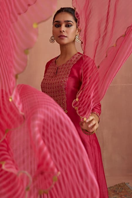 Shop_Kritika Dawar_Magenta Chanderi, Silk, Organza Embroidery, Zari Split V-neck Anarkali Pant Set _Online_at_Aza_Fashions