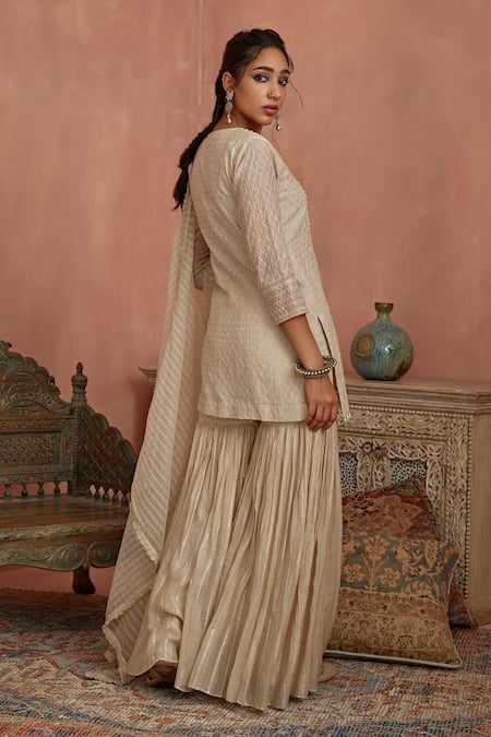 Kritika Dawar Ivory Chanderi, Organza Embroidery Split V-neck Thread Kurta Gharara Set Online at Aza Fashions Kritika Dawar_Ivory Chanderi, Organza Embroidery Split V-neck Thread Kurta Gharara Set _Online_at_Aza_Fashions