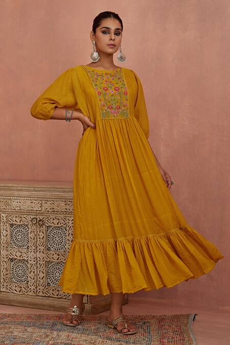 Kritika Dawar_Yellow Chanderi Embroidery Round Neck Yoke Tunic With Slip _Online_at_Aza_Fashions
