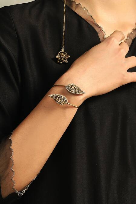 Buy Charkhee Gold Plated Beads Meadow Mirage Embellished Bracelet Online at Aza Fashions Buy_Charkhee_Gold Plated Beads Meadow Mirage Embellished Bracelet_Online_at_Aza_Fashions