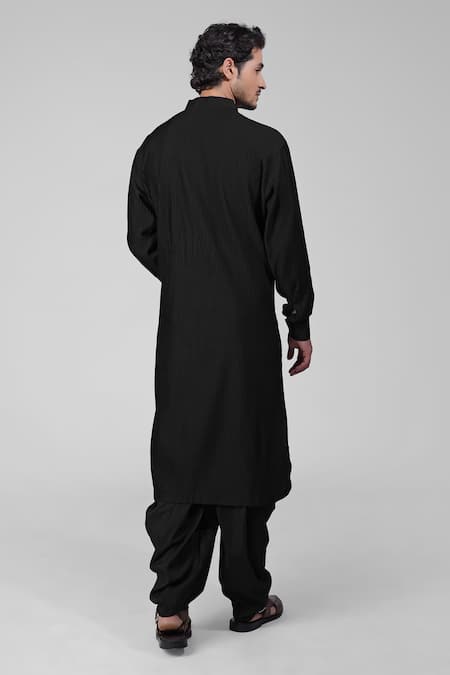 Talking Threads Silk Kurta Set With Embroidered Dupatta 