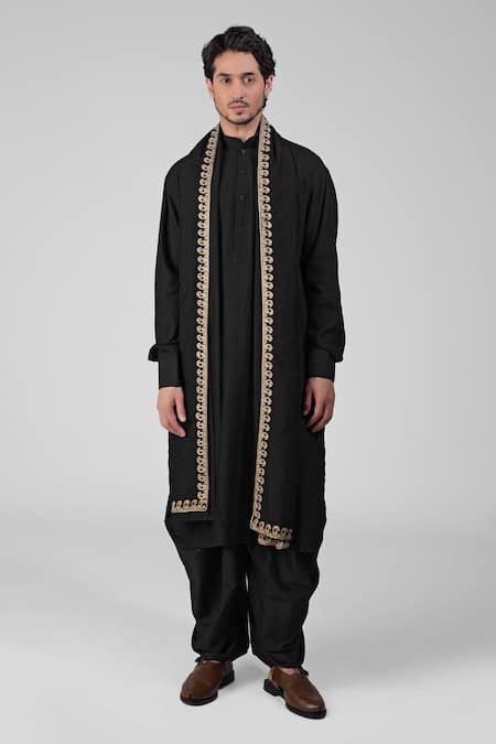 Talking Threads Black Silk Embroidered Thread Kurta Set With Dupatta Online at Aza Fashions Talking Threads_Black Silk Embroidered Thread Kurta Set With Dupatta _Online_at_Aza_Fashions