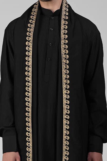 Talking Threads Black Silk Embroidered Thread Kurta Set With Dupatta at Aza Fashions Talking Threads_Black Silk Embroidered Thread Kurta Set With Dupatta _at_Aza_Fashions