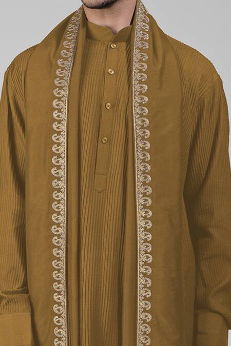 Talking Threads Green Silk Embroidered Thread Straight Kurta Salwar Set at Aza Fashions Talking Threads_Green Silk Embroidered Thread Straight Kurta Salwar Set _at_Aza_Fashions