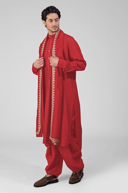 Buy Talking Threads Red Silk Embroidered Thread Pintuck Straight Kurta Salwar Set Online at Aza Fashions Buy_Talking Threads_Red Silk Embroidered Thread Pintuck Straight Kurta Salwar Set _Online_at_Aza_Fashions