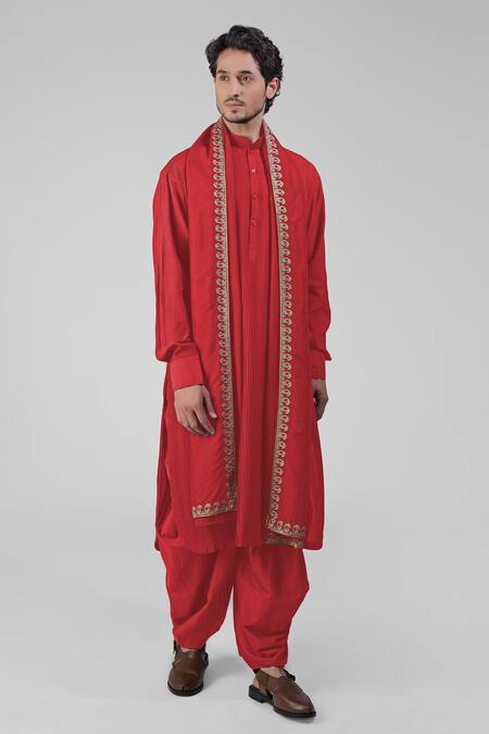 Shop Talking Threads Red Silk Embroidered Thread Pintuck Straight Kurta Salwar Set Online at Aza Fashions Shop_Talking Threads_Red Silk Embroidered Thread Pintuck Straight Kurta Salwar Set _Online_at_Aza_Fashions
