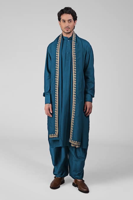 Shop Talking Threads Blue Silk Embroidered Thread Straight Pintuck Kurta Salwar Set Online at Aza Fashions Shop_Talking Threads_Blue Silk Embroidered Thread Straight Pintuck Kurta Salwar Set _Online_at_Aza_Fashions
