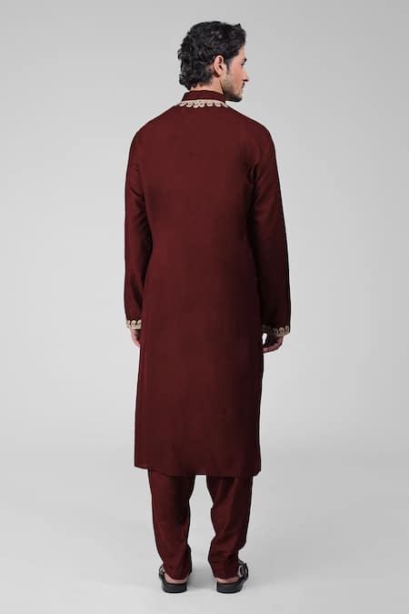 Shop Talking Threads Maroon Silk Embroidered Tilla Kurta Salwar Set at Aza Fashions Shop_Talking Threads_Maroon Silk Embroidered Tilla Kurta Salwar Set _at_Aza_Fashions